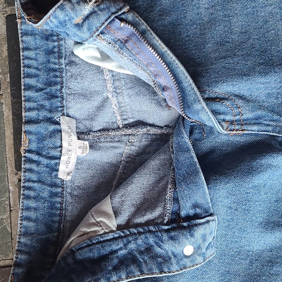 Womens Jean's - Picture 3 of 4